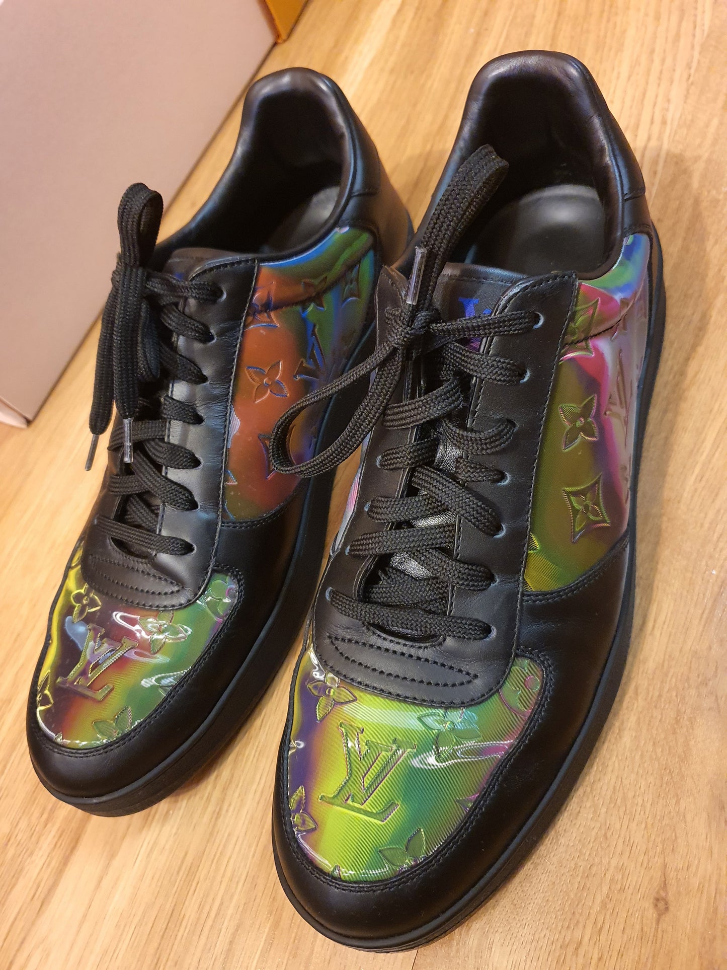 Louis Vuitton LV 8,5 Iridescent Monogram Rivoli Luxembourg Sneakers