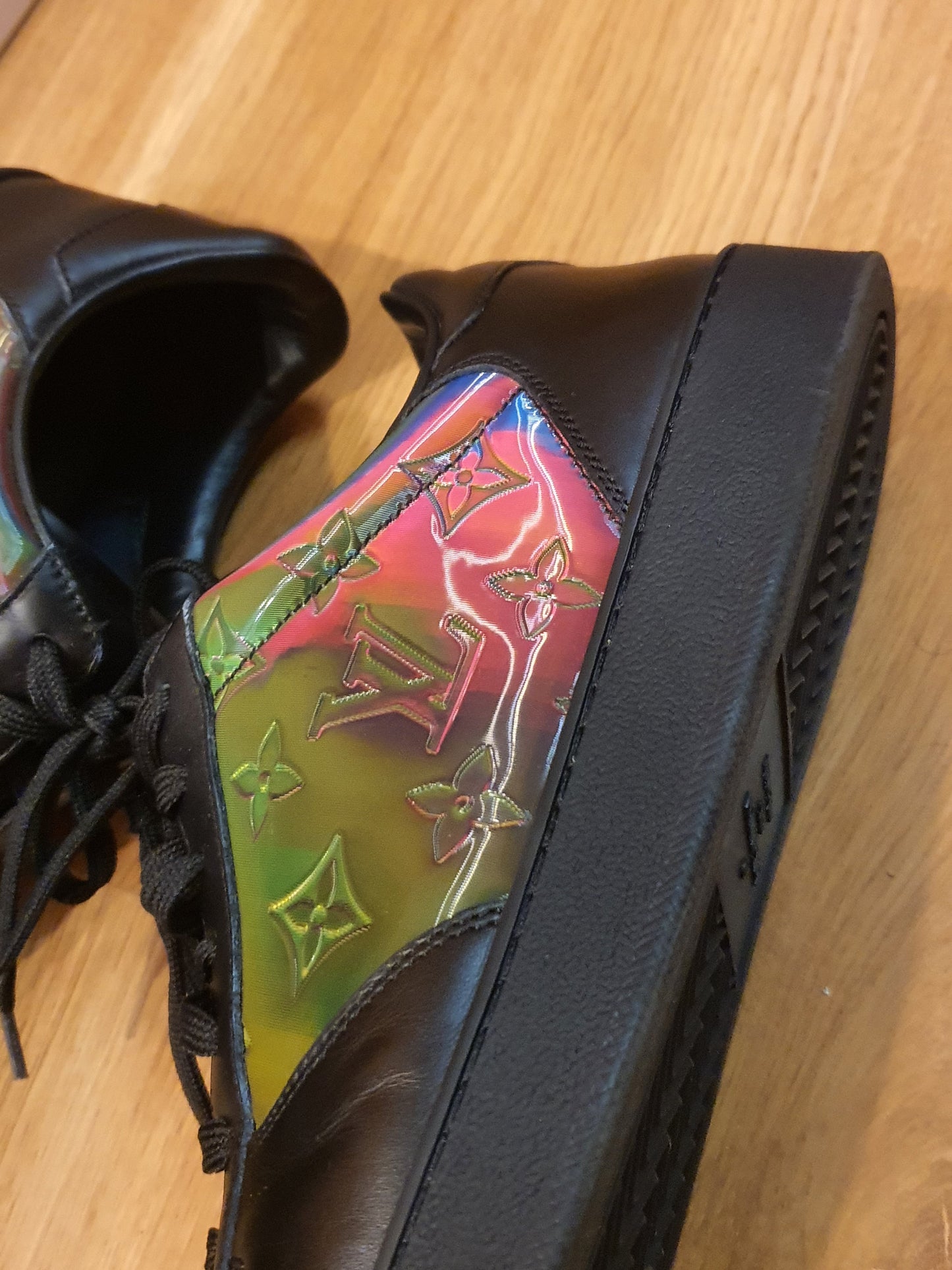 Louis Vuitton LV 8,5 Iridescent Monogram Rivoli Luxembourg Sneakers