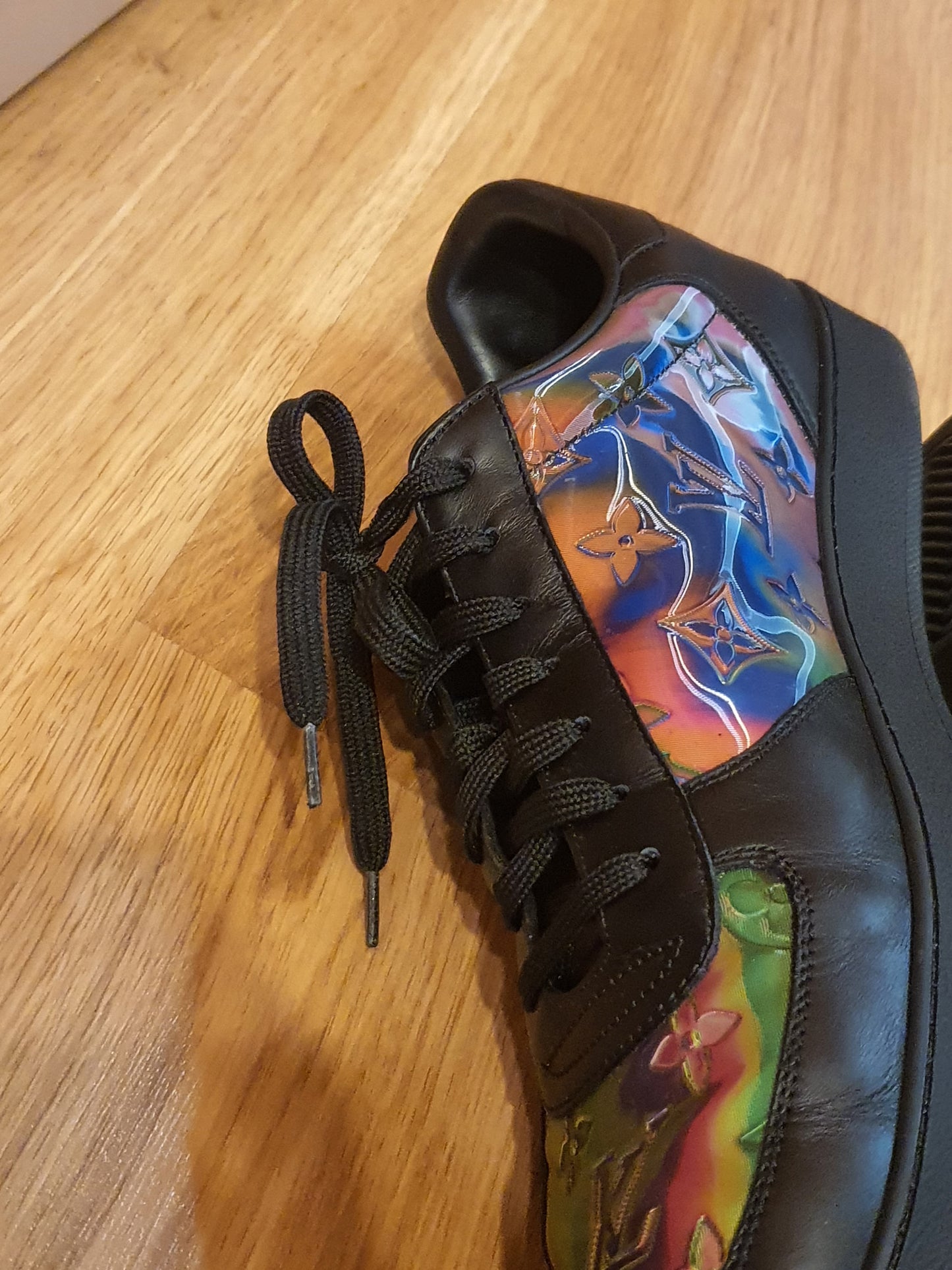 Louis Vuitton LV 8,5 Iridescent Monogram Rivoli Luxembourg Sneakers