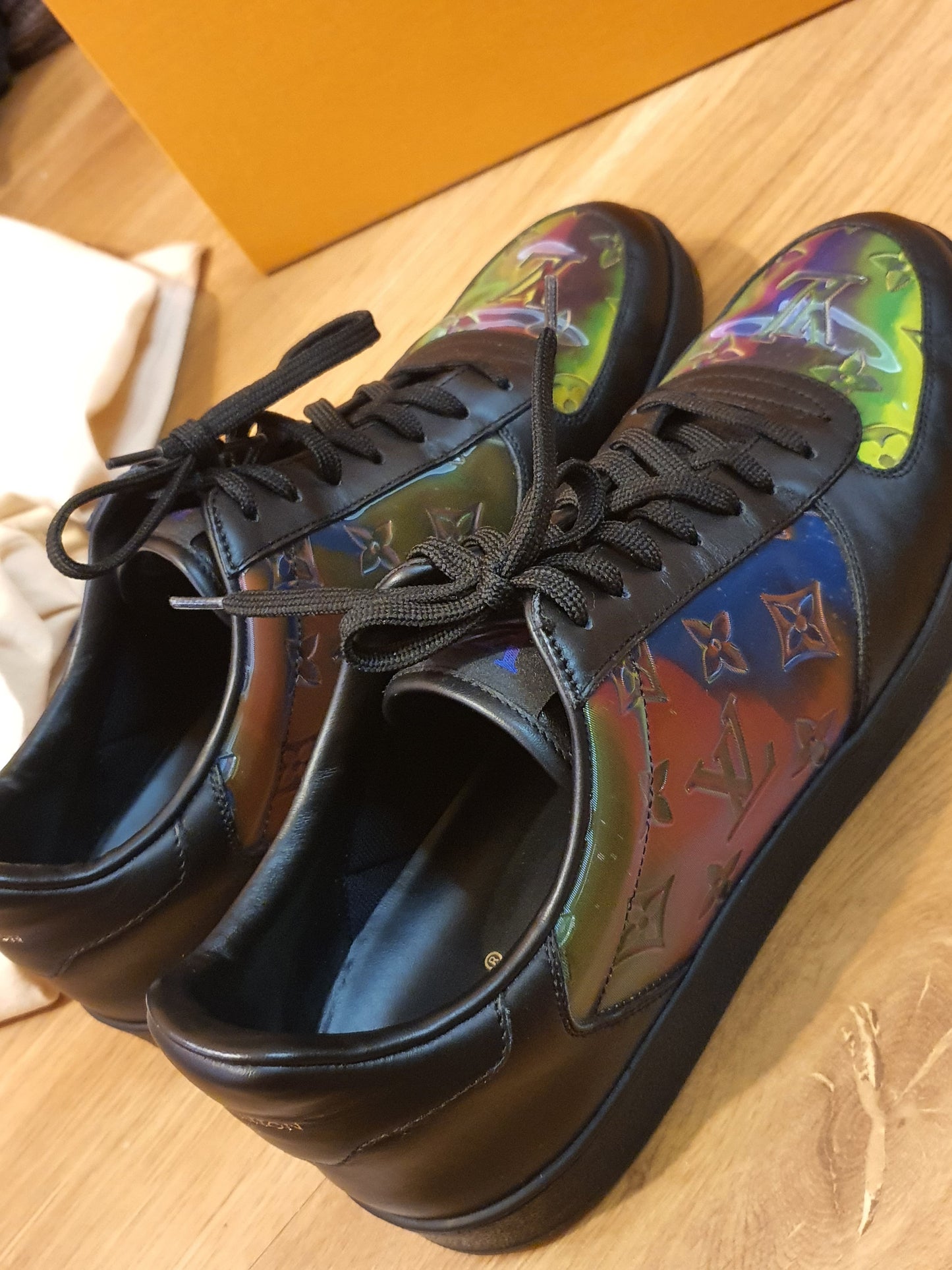 Louis Vuitton LV 8,5 Iridescent Monogram Rivoli Luxembourg Sneakers