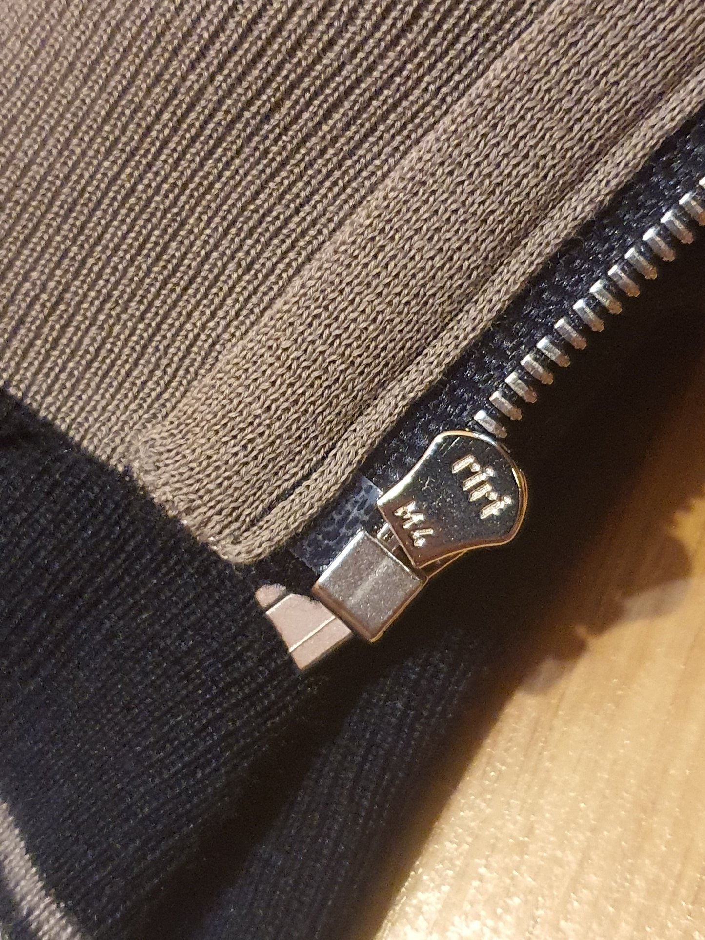 Hermes Cashmere Silk Zip Hooded Small Logo Sweatshirt Sweater Cardigan